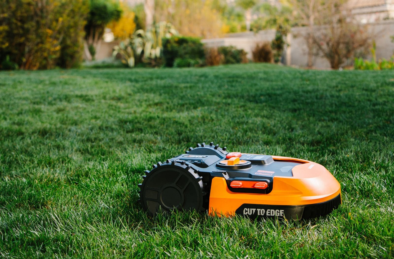 Robot best sale lawn mower